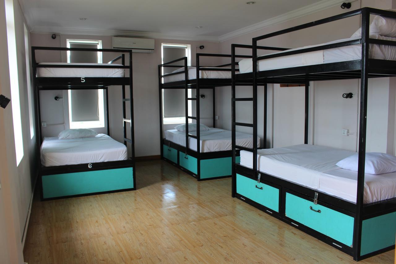 Mad Monkey Hostel Kampot (Adults Only) מראה חיצוני תמונה