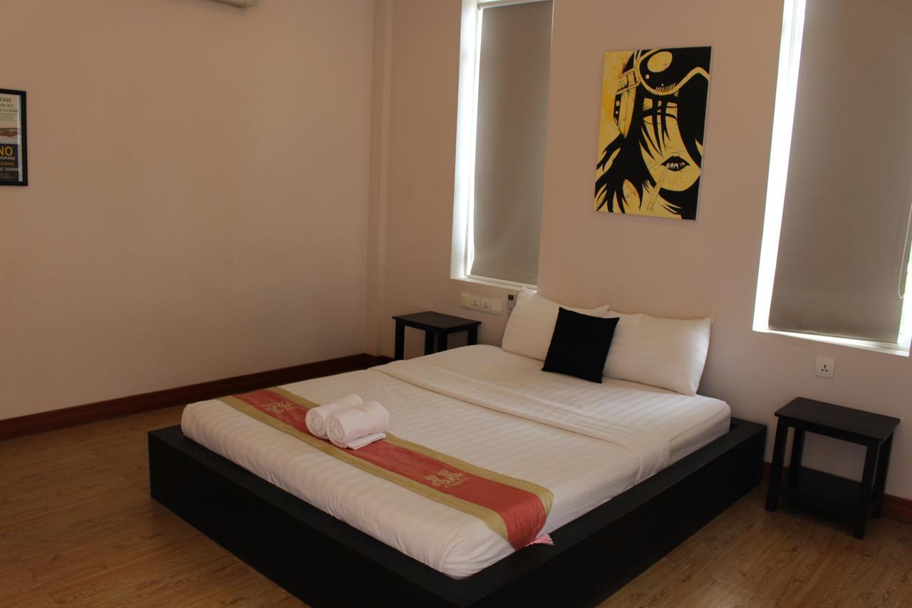 Mad Monkey Hostel Kampot (Adults Only) מראה חיצוני תמונה