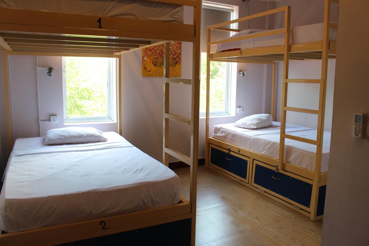 Mad Monkey Hostel Kampot (Adults Only) מראה חיצוני תמונה