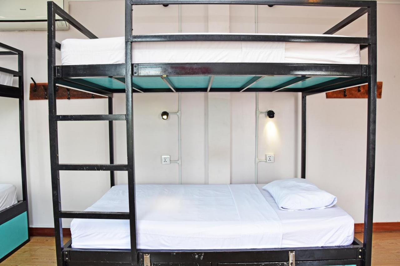 Mad Monkey Hostel Kampot (Adults Only) מראה חיצוני תמונה