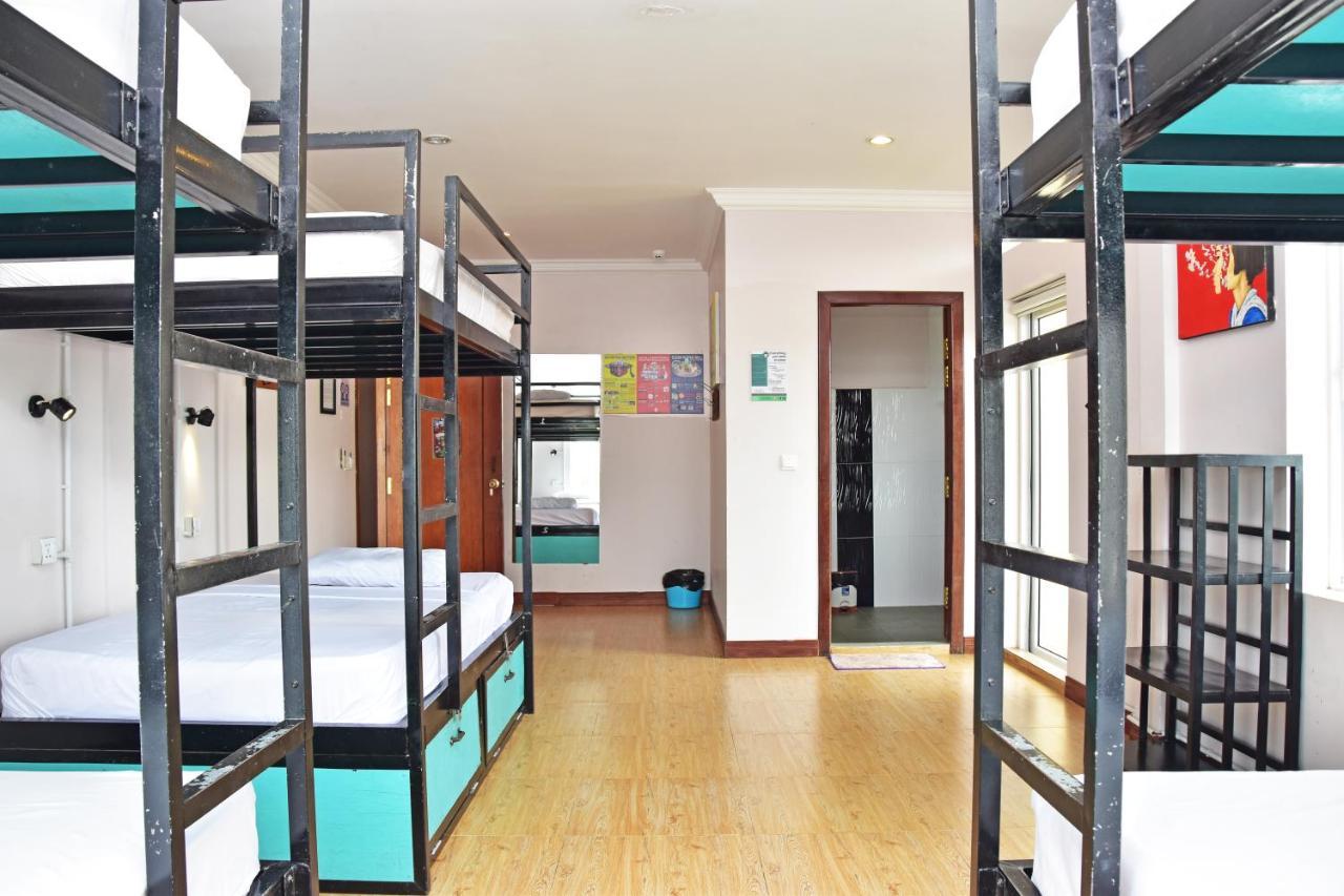Mad Monkey Hostel Kampot (Adults Only) מראה חיצוני תמונה