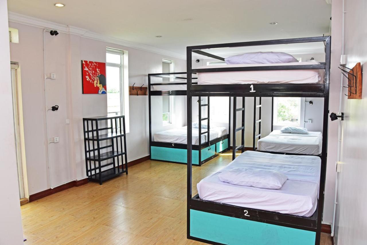 Mad Monkey Hostel Kampot (Adults Only) מראה חיצוני תמונה