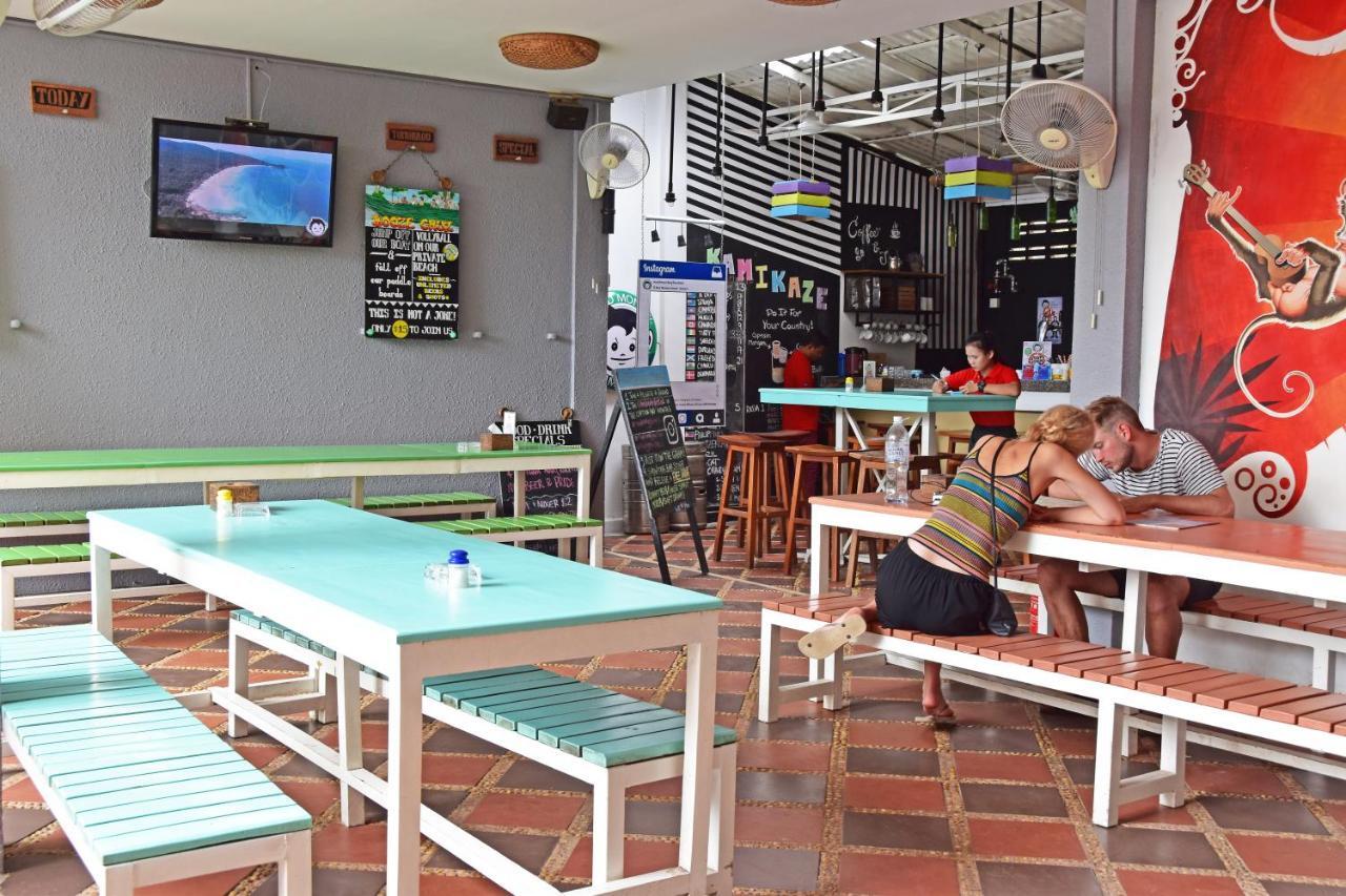 Mad Monkey Hostel Kampot (Adults Only) מראה חיצוני תמונה